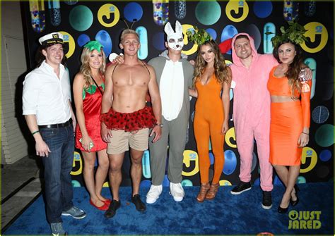 Miles Teller & Girlfriend Keleigh Sperry Dress as a Bunny & Carrot at ...