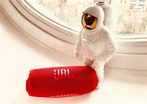 jbl charge   flip   charge   edge