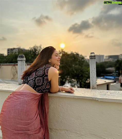 Neha Sargam Wiki, Biography, Age, Gallery, Spouse and more