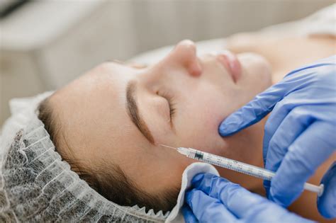 Saúde e Estética Biomédica: O que é Biomedicina Estética? Conheça os ...