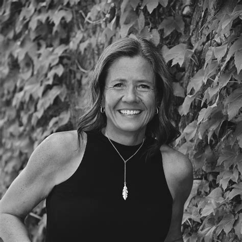 Mary Waters | CMHC | Symmetry Counseling