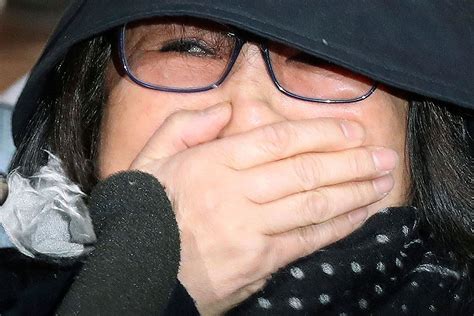 Unseen Megan McCarthy Photos: The Scandal That's Roiling Hollywood - ca0v2ts