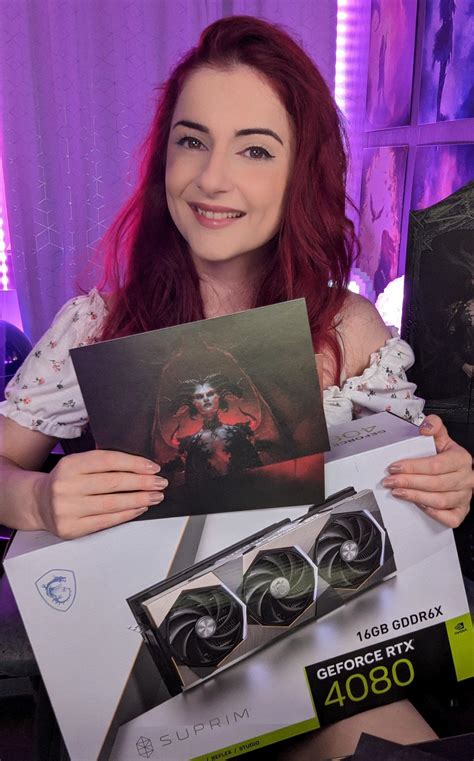 Annie got mail : r/anniefuchsia