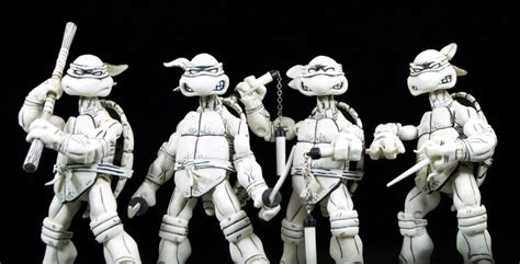 NECA: TMNT Mirage Black and White Figures Retro Review