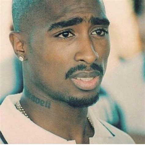 Tupac Makaveli Tattoo His Neck