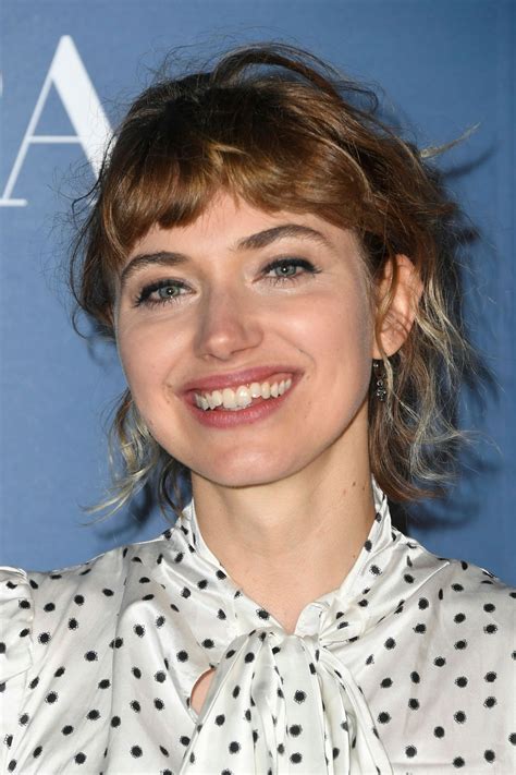 Imogen Poots - abroparaguas.com