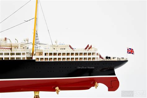 RMS Mauretania Ocean Liner Handcrafted Model Ship | SavyBoat Models