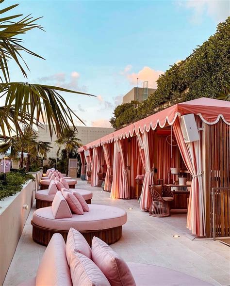 Strawberry Moon - Mediterranean Restaurant in Miami Beach, FL | The Vendry
