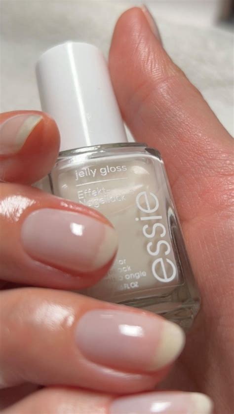 "Funny Bunny" Nails: Everything You Need To Know About the Iconic Nail ...