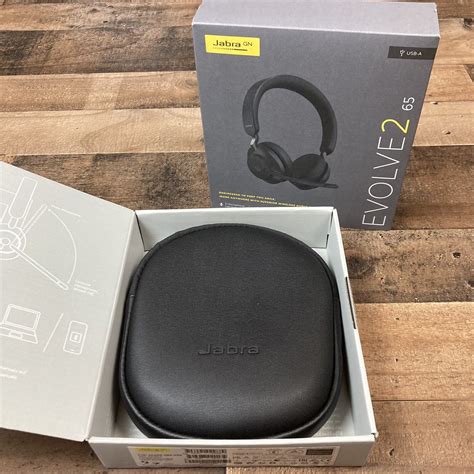 Used Jabra Headphones Evolve 2 65 Over Ear Stereo Headset HSC110W + Link 380A END060W - UBB.threads