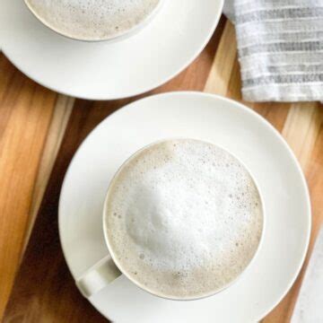 How to Make A Tea Latte - Daily Tea Time