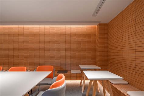 Gallery of RU Coffee Shop / BE Design - 20