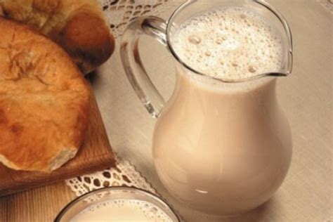 Топленое молоко врачи советуют умным людям