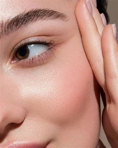 Ceramides: what they are and how they help dry skin