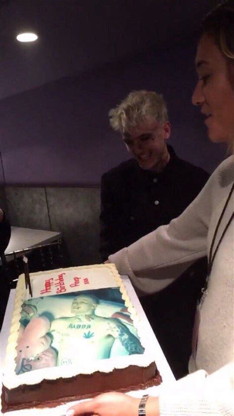 Pin by What if on Пипка | Lil peep hellboy, Lil peep live forever, Lil ...