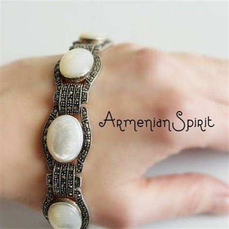 Sadaf - Etsy
