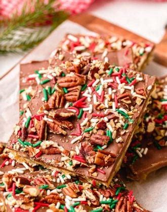 Christmas Cracker Candy - A Classic Twist