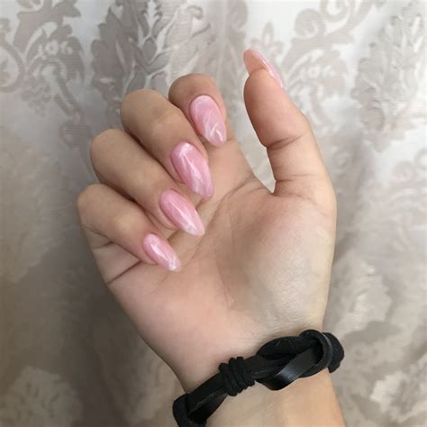 Мраморно-розовый маникюр💕 | Nails, Manicure, Nail designs