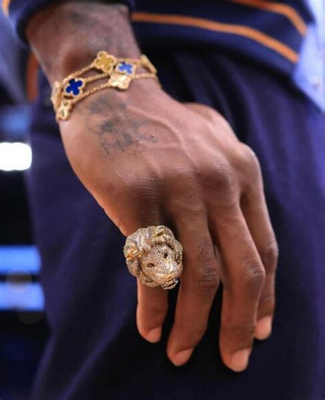 iconic van cleef arpels bracelets  start  collection purseblog