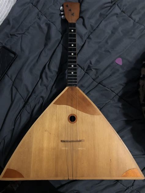 tips to clean up balalaika, tuners are a little hard to use, and also I ...