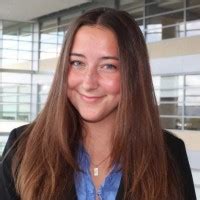 elizabeth wolfe summer  ch robinson customer account specialist