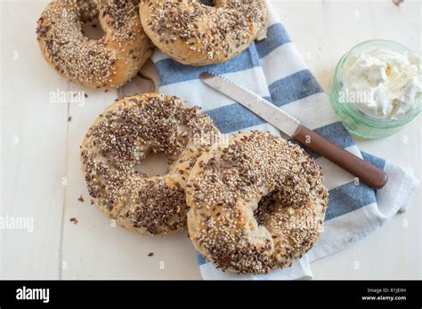 how to make home made bagels