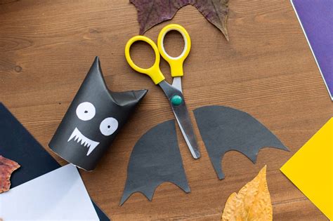 Halloween Toilet Tube Crafts | Southern Mummy
