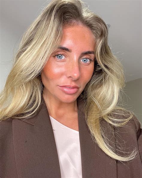 OnlyFans stars slammed after recruiting high schoolers to film content