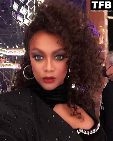 Tyra Banks Sexy (14 Photos) - Sexy e-Girls🔞
