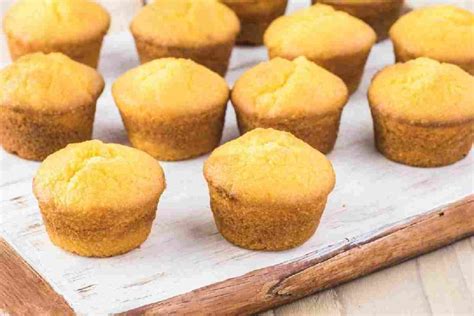 how long to cook mini muffins at 350