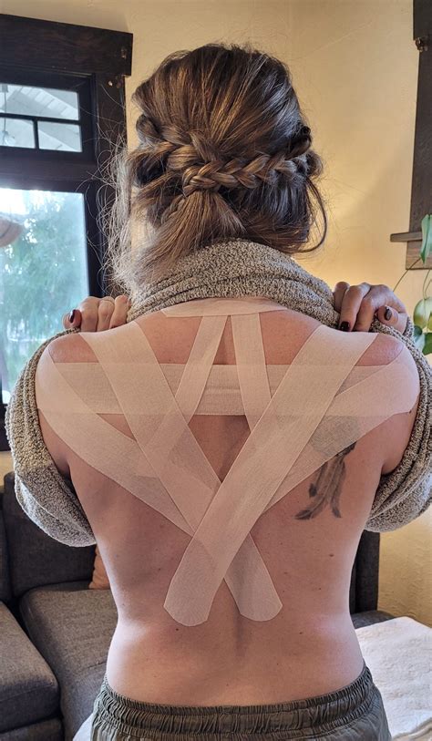 Shotzi recently visited Dr Mondragon Chiropractor and the video just