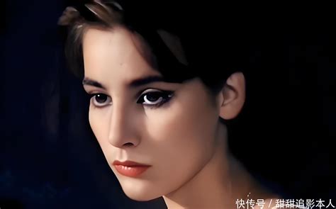 明星数据库-罗莎·卡拉乔洛（Rosa Caracciolo） - 360娱乐，你开心就好