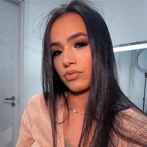 Jaqueline Gomes Se Masturbando