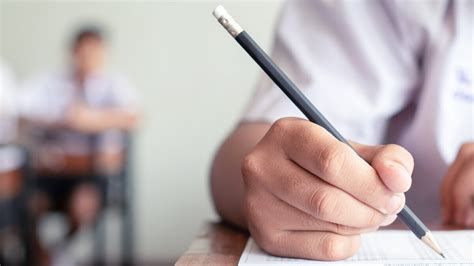 Почему красивый почерк лишь у единиц? Есть простейшее объяснение... | 👨 ...