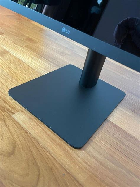 LG Ultrafine 4K Display / Monitor, Computers & Tech, Parts ...