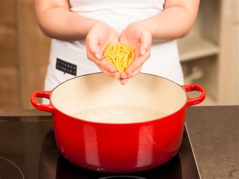 Knusprige Mac & Cheese aus dem Ofen | Rezept | Kitchen Stories