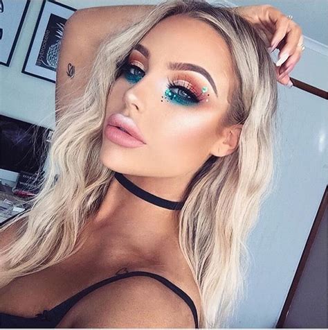 pιnтereѕт : @jenιιмarιee ♡ | Festival makeup glitter, Rave makeup ...