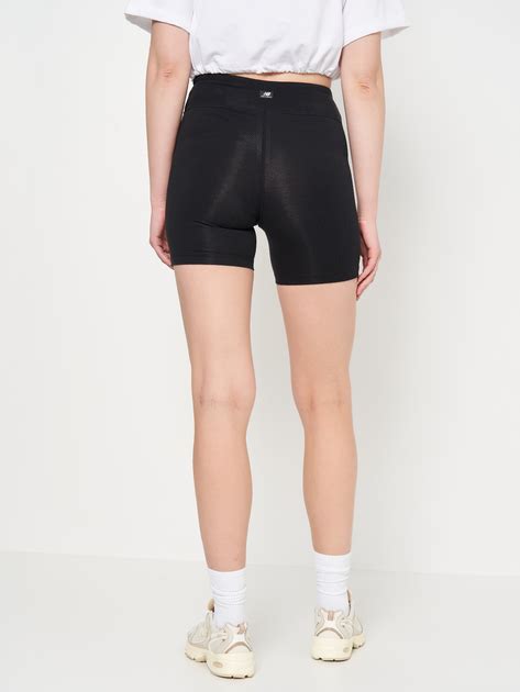 Спортивные шорты женские New Balance Essentials Reimagined Arch ...