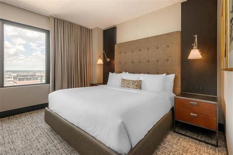 CAMBRIA HOTEL HOUSTON DOWNTOWN CONVENTION CENTER | 4-STAR ACCOMMODATION ...