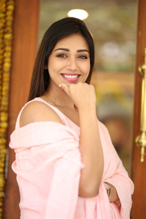 nivetha pethuraj  das ka dhamki interview
