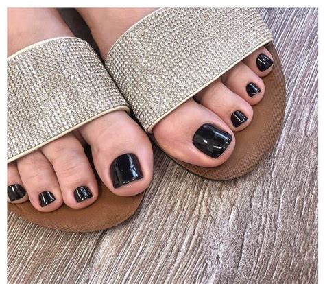 Top 4 themes for Pedicure 2024: Top Colors For Pedicure in 2024 (50 Photos+Videos)