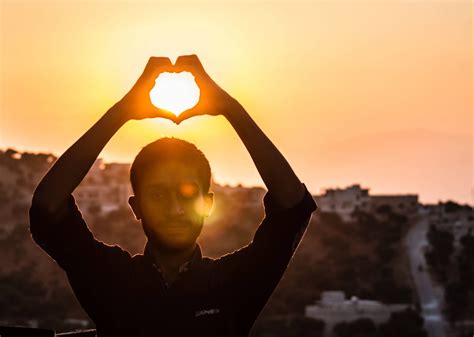 What is the Lover Personality Type? (Characteristics + Examples)