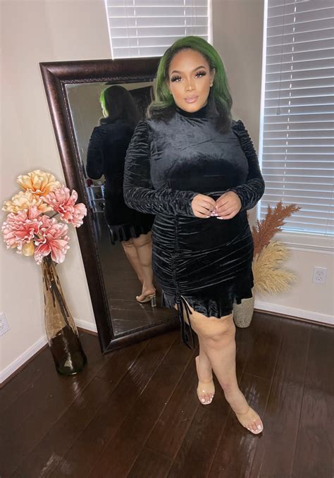 Vestido Terciopelo Amelia- Curvy – Berenis