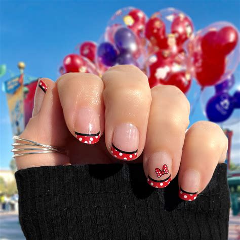 disney nails ideas 2