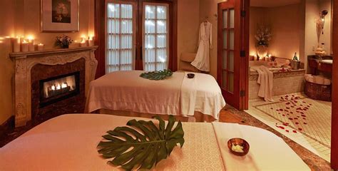Hotels in Riverside, California | The Mission Inn Hotel & Spa