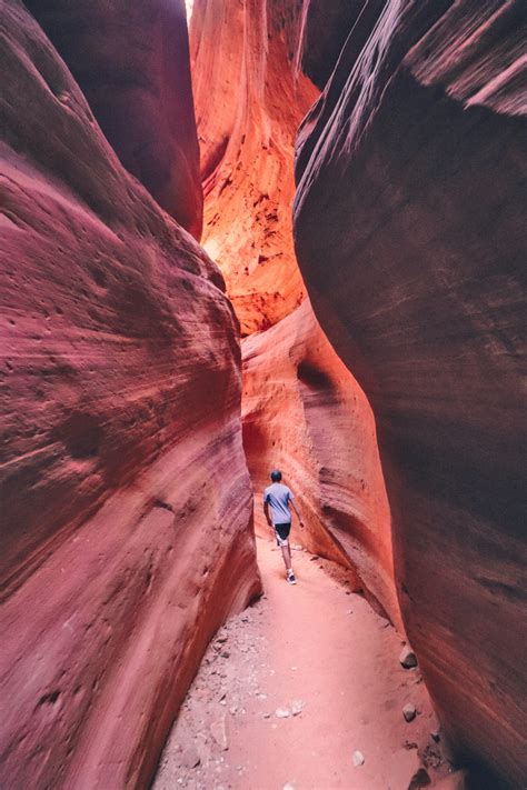 Discover Kanab Utah's Secret Peek-a-boo Slot Canyon | Simply Wander