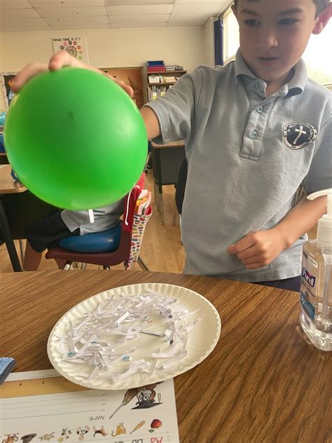 St. Mary's Catholic School | Static Electricity - experiments | Temple, TX