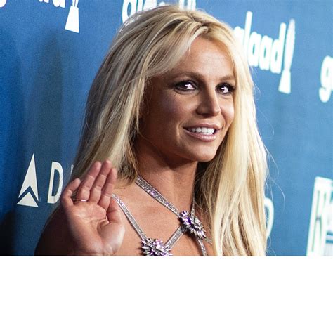 Golden Globes Reveal 25 Podcasts Eligible For New Award - Parade