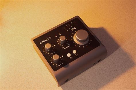 AUDIENT ID4 MKII - ЛУЧШАЯ Звуковая Карта за $150