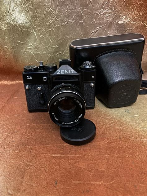 Плівкові Фотоапарати періоду СССР.Зеніт 3м,11,12хр,122,Київ 15,19,Вега ...
